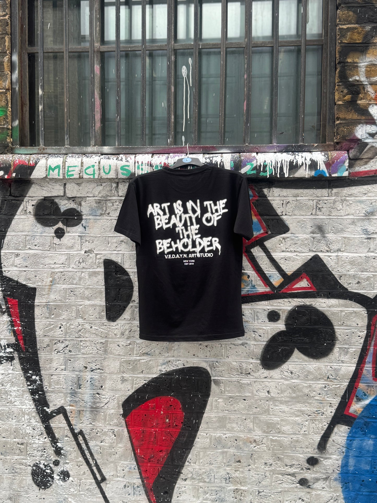Organic Cotton Unisex T‑Shirt – Beauty Is in the Eye